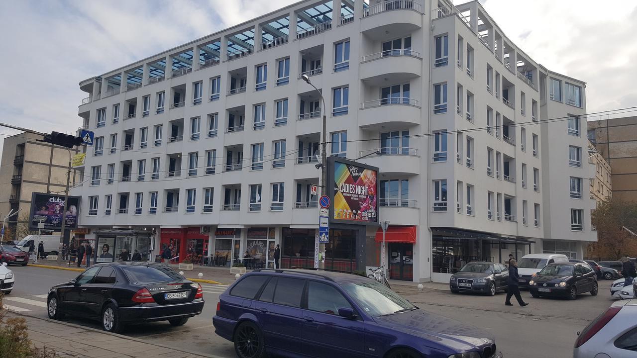 White Dream Apartment Sofia Exteriör bild