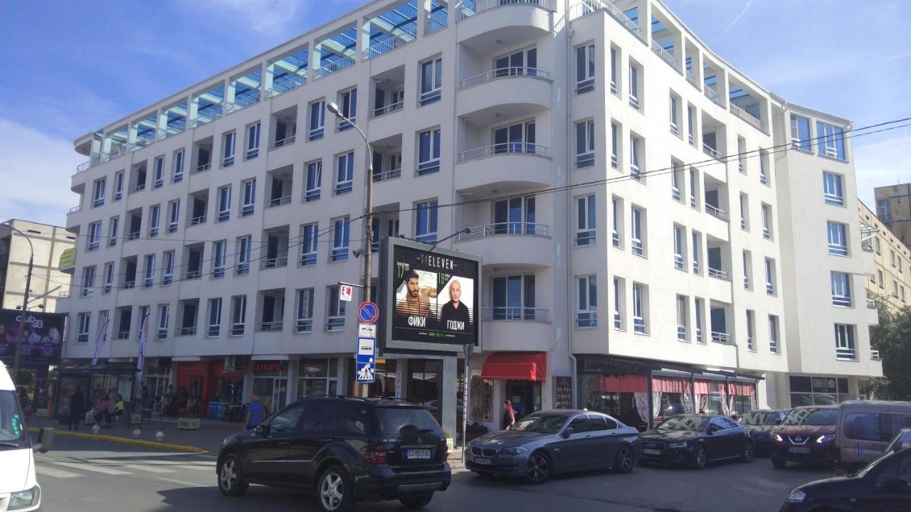 White Dream Apartment Sofia Exteriör bild
